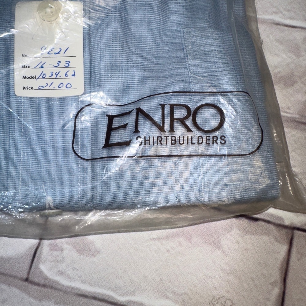 Lot of 2 Vintage Mens Dress Shirts Ivy Crew Short Sleeve Enro Long Sleeve NIP 16 - Picture 3 of 7